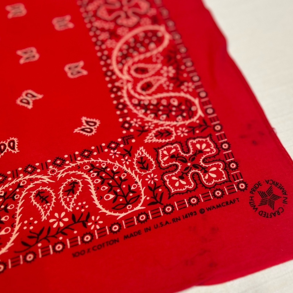 Vintage USA 🇺🇸 Made Bandanna